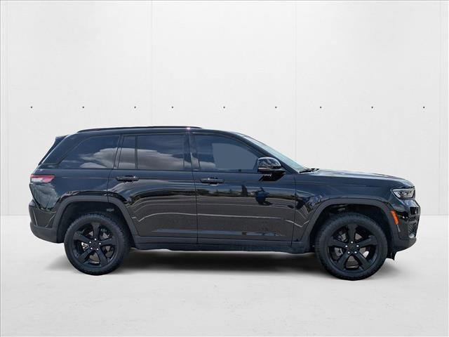 used 2024 Jeep Grand Cherokee car, priced at $31,989