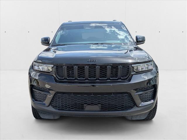 used 2024 Jeep Grand Cherokee car, priced at $31,989
