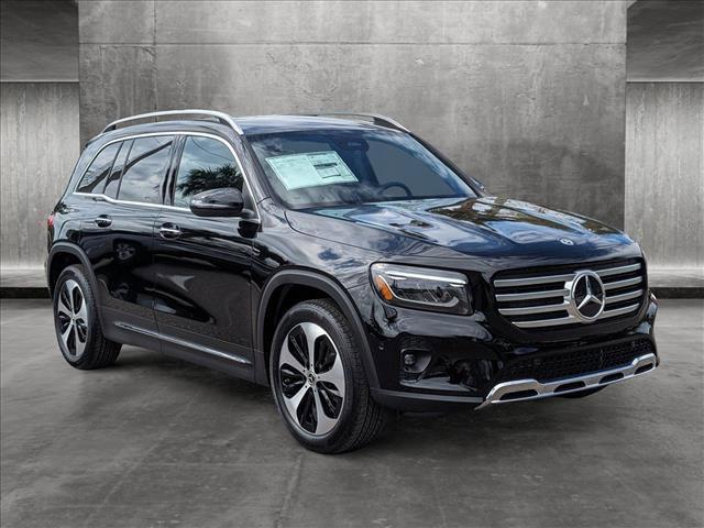new 2024 Mercedes-Benz GLB 250 car, priced at $46,400