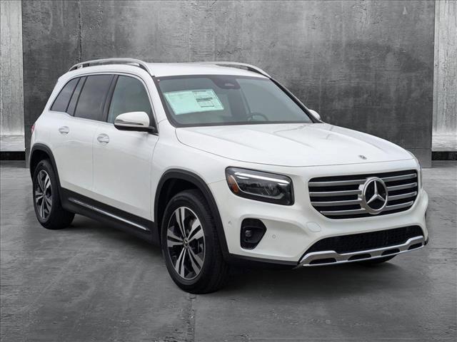 new 2025 Mercedes-Benz GLB 250 car, priced at $47,145