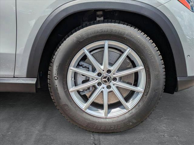 new 2025 Mercedes-Benz GLE 450 car, priced at $80,760