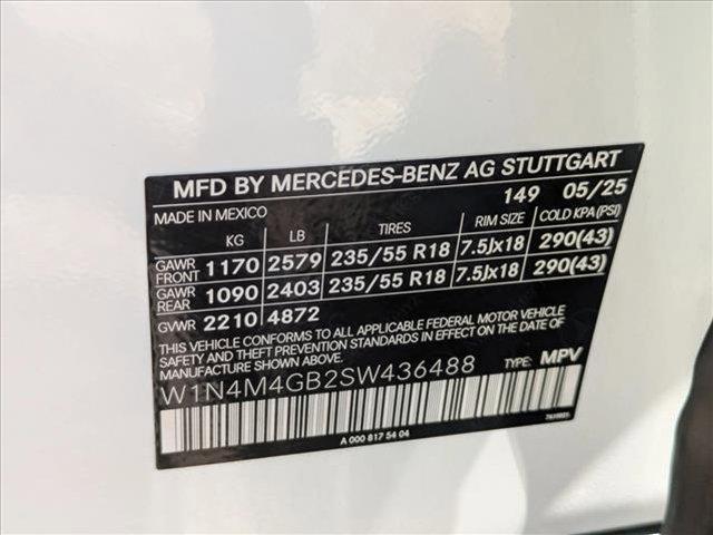 new 2025 Mercedes-Benz GLB 250 car, priced at $47,195