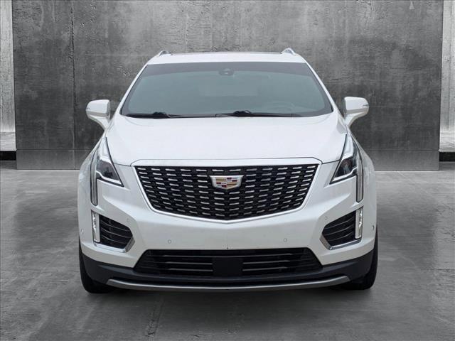 used 2020 Cadillac XT5 car, priced at $22,998