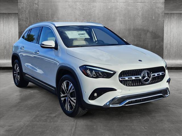 new 2025 Mercedes-Benz GLA 250 car, priced at $47,260