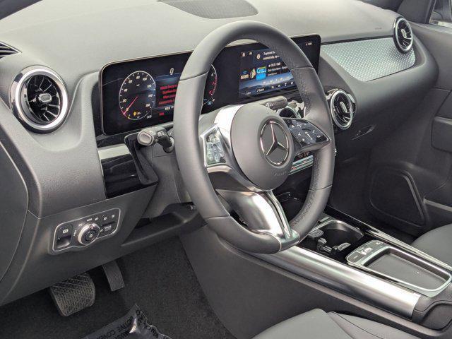 new 2025 Mercedes-Benz GLA 250 car, priced at $42,250