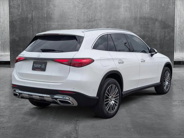 new 2025 Mercedes-Benz GLC 300 car, priced at $51,385