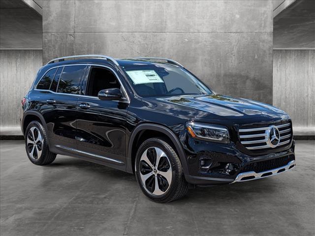 new 2024 Mercedes-Benz GLB 250 car, priced at $48,595