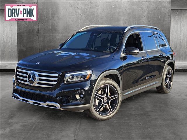 new 2024 Mercedes-Benz GLB 250 car, priced at $46,900