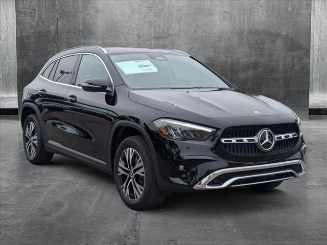 new 2025 Mercedes-Benz GLA 250 car, priced at $42,250