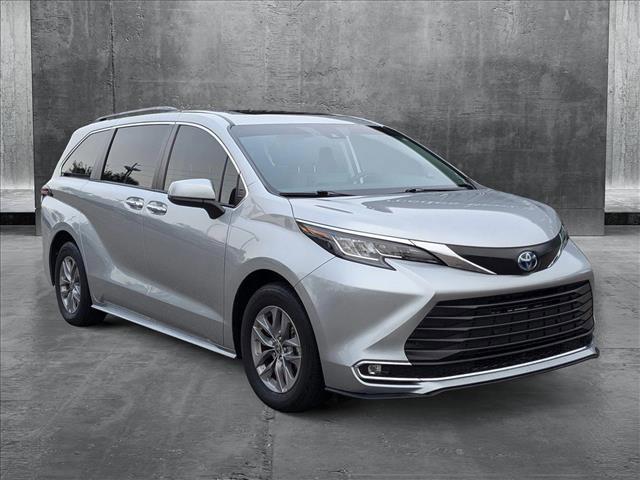 used 2022 Toyota Sienna car, priced at $36,990