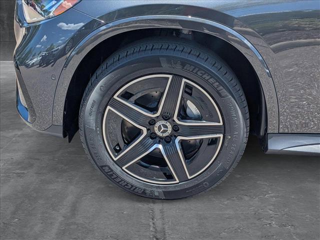 new 2025 Mercedes-Benz GLC 300 car, priced at $58,985