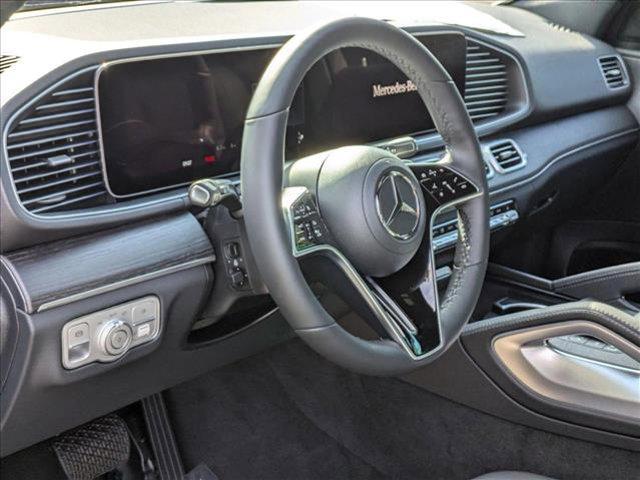 new 2025 Mercedes-Benz GLE 450 car, priced at $78,460