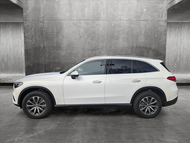 new 2024 Mercedes-Benz GLC 300 car, priced at $50,985