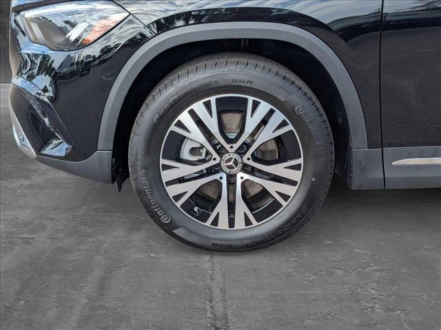 new 2025 Mercedes-Benz GLA 250 car, priced at $42,250