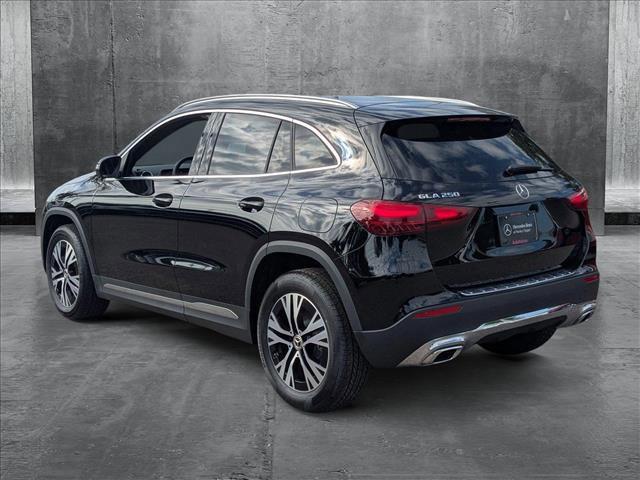 new 2025 Mercedes-Benz GLA 250 car, priced at $42,250
