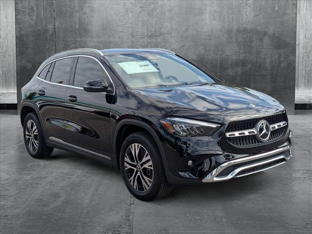 new 2025 Mercedes-Benz GLA 250 car, priced at $42,250