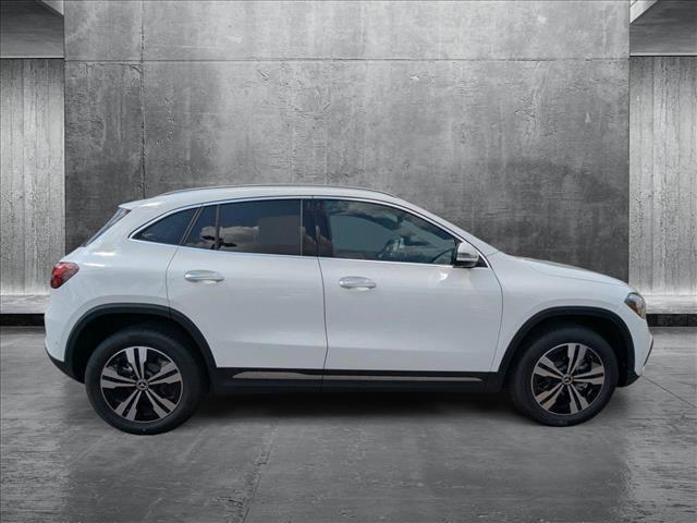 new 2025 Mercedes-Benz GLA 250 car, priced at $44,345