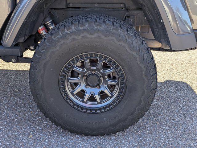 used 2022 Jeep Gladiator car, priced at $33,900