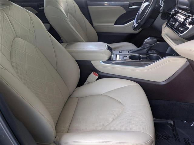 used 2022 Toyota Highlander Hybrid car, priced at $37,640