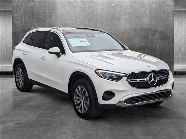 new 2024 Mercedes-Benz GLC 300 car, priced at $50,645