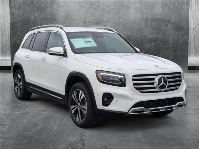 new 2025 Mercedes-Benz GLB 250 car, priced at $47,145