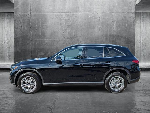 new 2025 Mercedes-Benz GLC 300 car, priced at $54,585