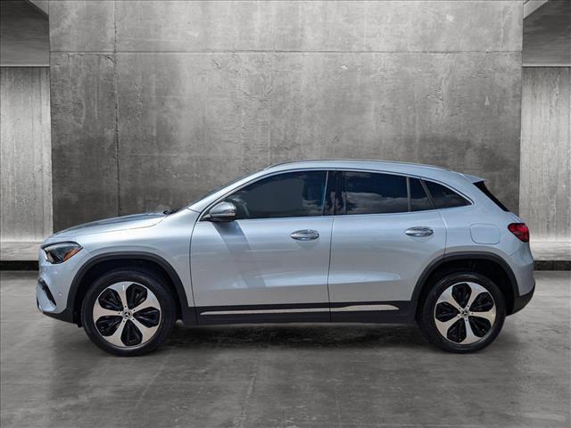 new 2025 Mercedes-Benz GLA 250 car, priced at $52,820