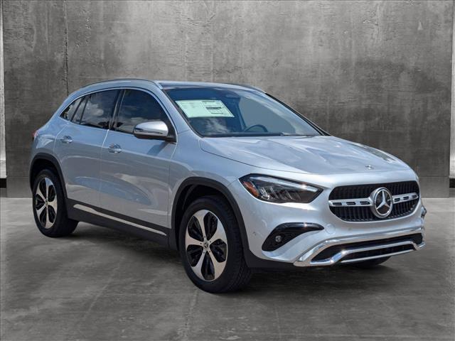 new 2025 Mercedes-Benz GLA 250 car, priced at $52,820