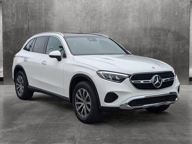 new 2025 Mercedes-Benz GLC 300 car, priced at $52,785