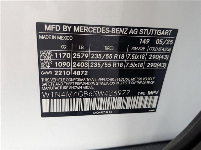 new 2025 Mercedes-Benz GLB 250 car, priced at $47,145
