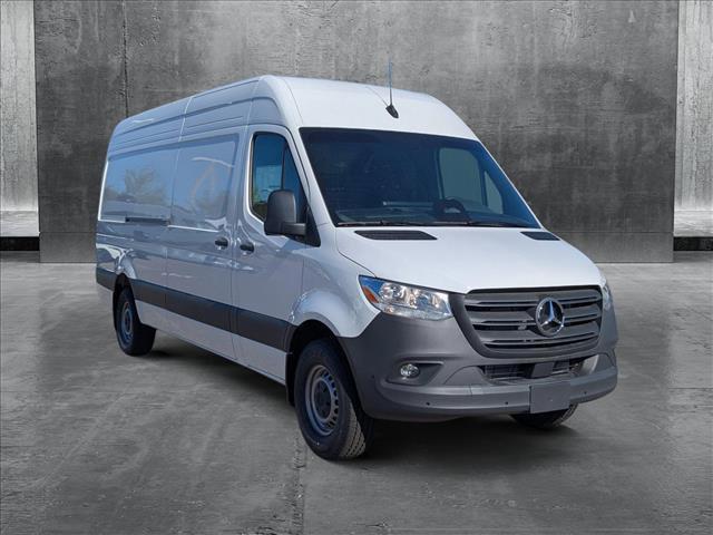 new 2025 Mercedes-Benz Sprinter 2500 car, priced at $70,428