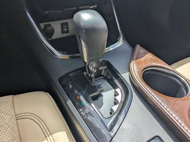 used 2015 Toyota Avalon Hybrid car, priced at $15,793