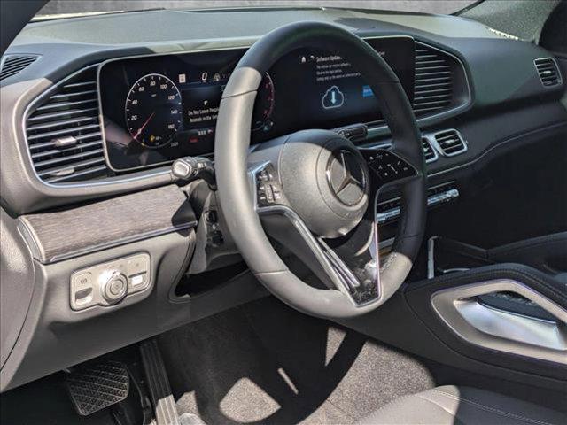new 2025 Mercedes-Benz GLE 450 car, priced at $80,615