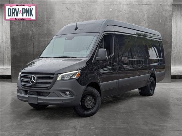 new 2024 Mercedes-Benz Sprinter 3500 car, priced at $77,428