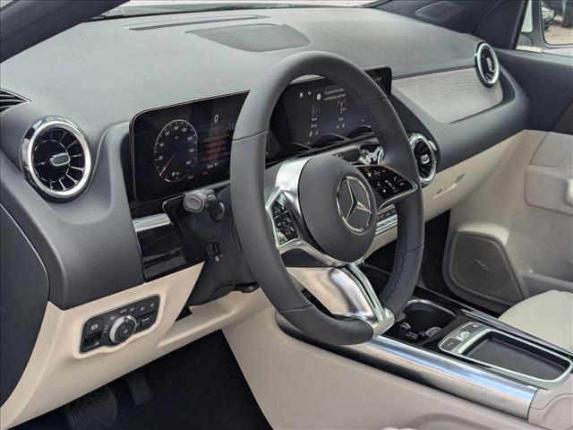 new 2026 Mercedes-Benz GLA 250 car, priced at $45,915