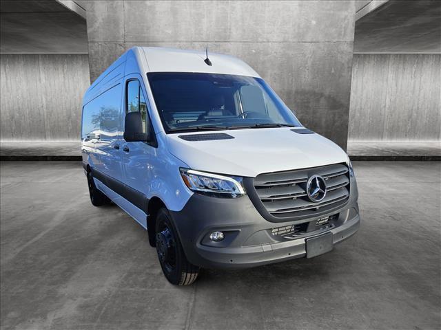 new 2024 Mercedes-Benz Sprinter 3500 car, priced at $73,812