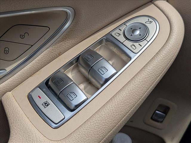 used 2019 Mercedes-Benz GLC 300 car, priced at $18,484