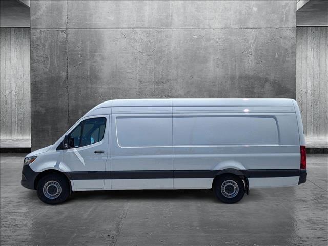 new 2025 Mercedes-Benz Sprinter 2500 car, priced at $69,661