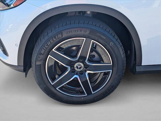 new 2026 Mercedes-Benz GLC 300 car, priced at $58,115
