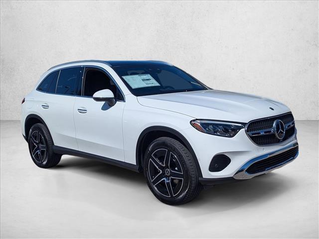 new 2026 Mercedes-Benz GLC 300 car, priced at $58,115