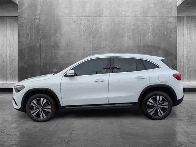 new 2025 Mercedes-Benz GLA 250 car, priced at $44,345