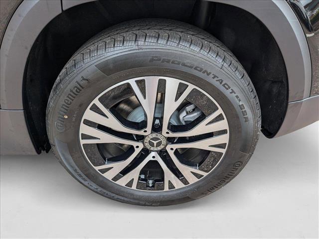 new 2025 Mercedes-Benz GLB 250 car, priced at $48,645