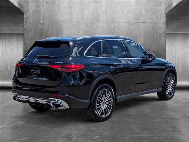 new 2024 Mercedes-Benz GLC 300 car, priced at $53,415