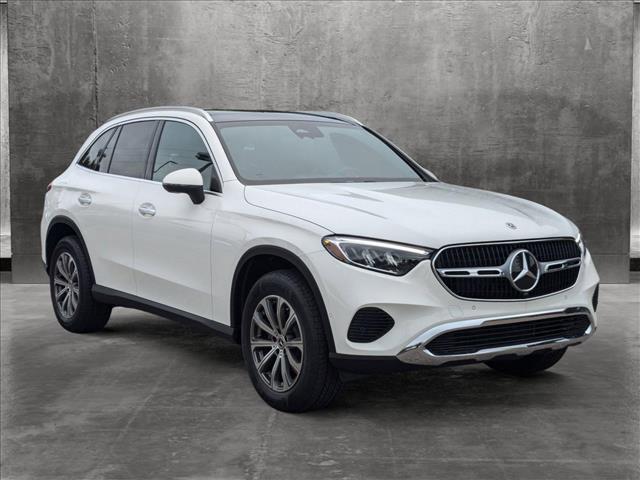 new 2025 Mercedes-Benz GLC 300 car, priced at $54,285