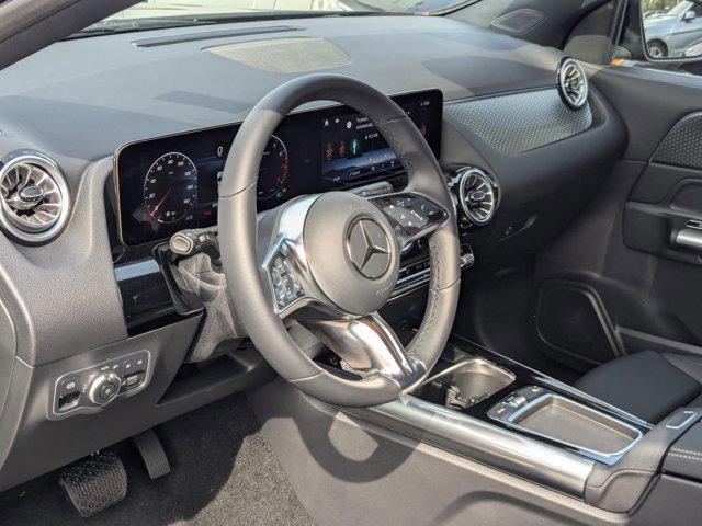 new 2025 Mercedes-Benz GLA 250 car, priced at $44,345