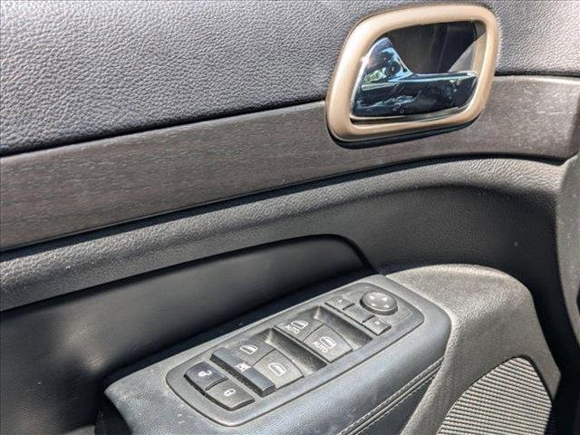 used 2016 Jeep Grand Cherokee car, priced at $13,999