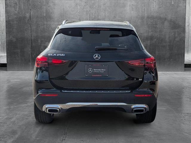 new 2025 Mercedes-Benz GLA 250 car, priced at $42,250