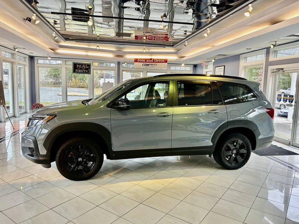 used 2022 Honda Pilot car, priced at $32,995