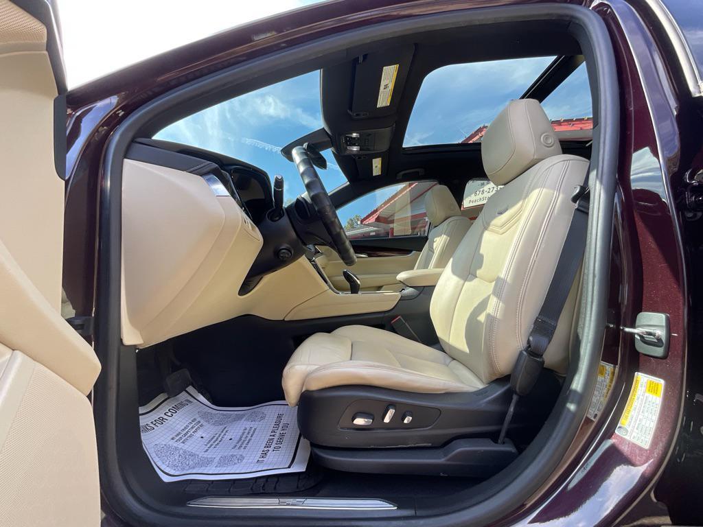 used 2017 Cadillac XT5 car, priced at $14,985