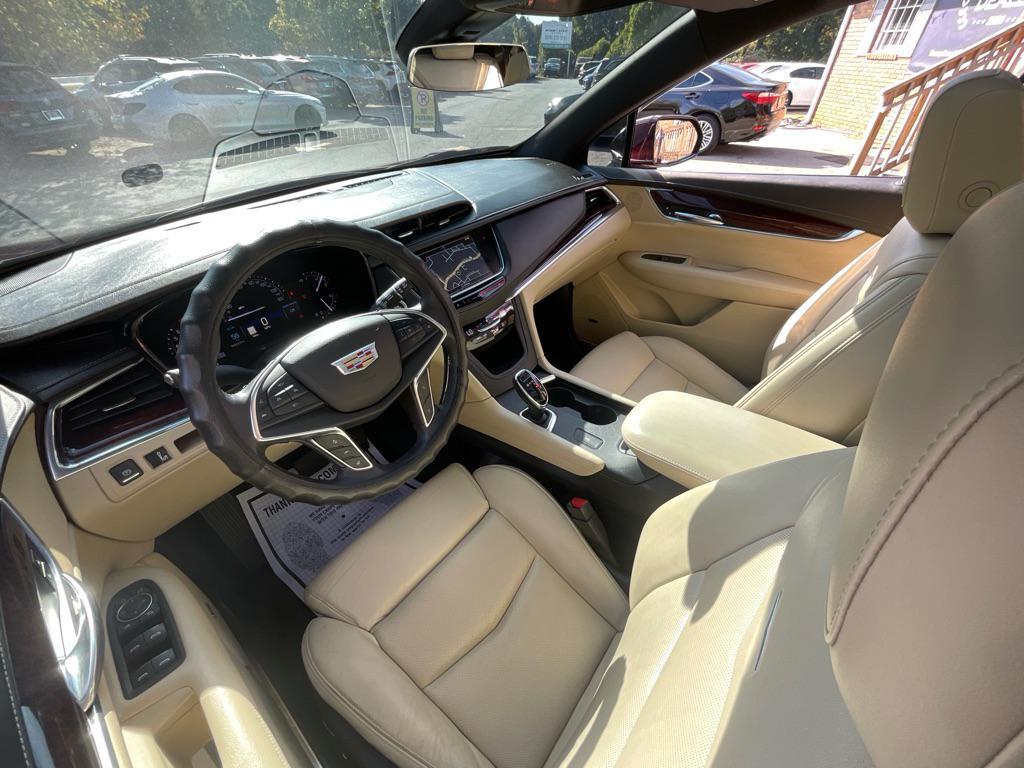 used 2017 Cadillac XT5 car, priced at $14,985